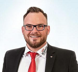 Immobilienmakler König